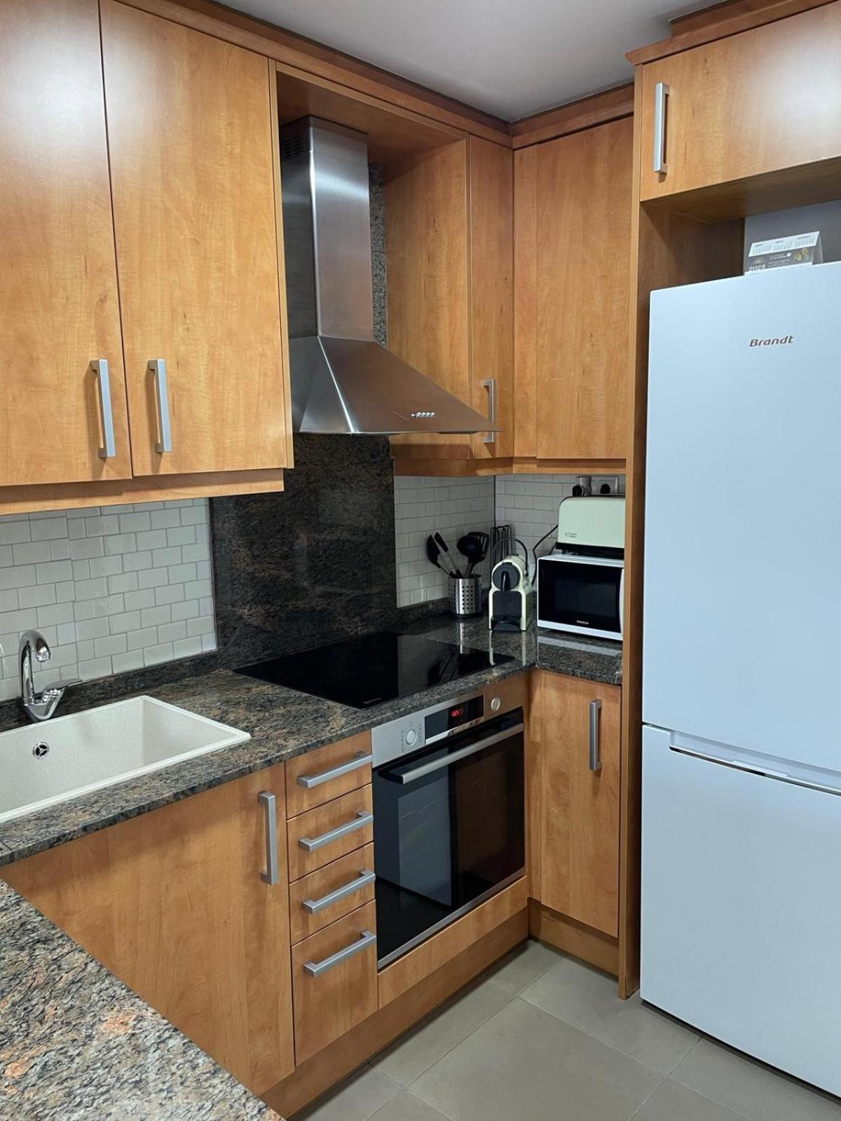Acogedor Apartamento Vallparadis Con Parking Тераса Екстериор снимка